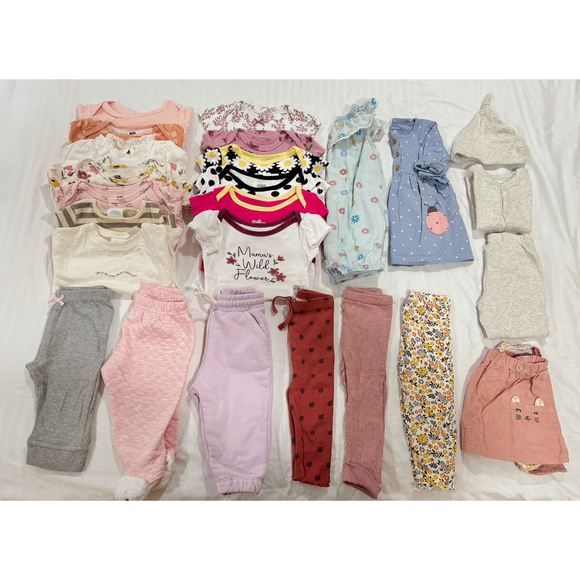 Baby girl bundle size 6-9months Gently used